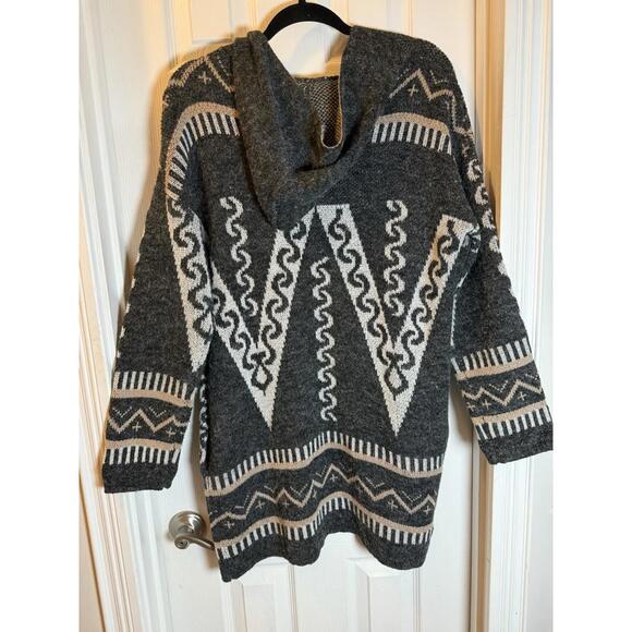 Oceanus Hooded Long Cardigan Aztec Design Black & Cream Western Vibe Size Small - Picture 3 of 9